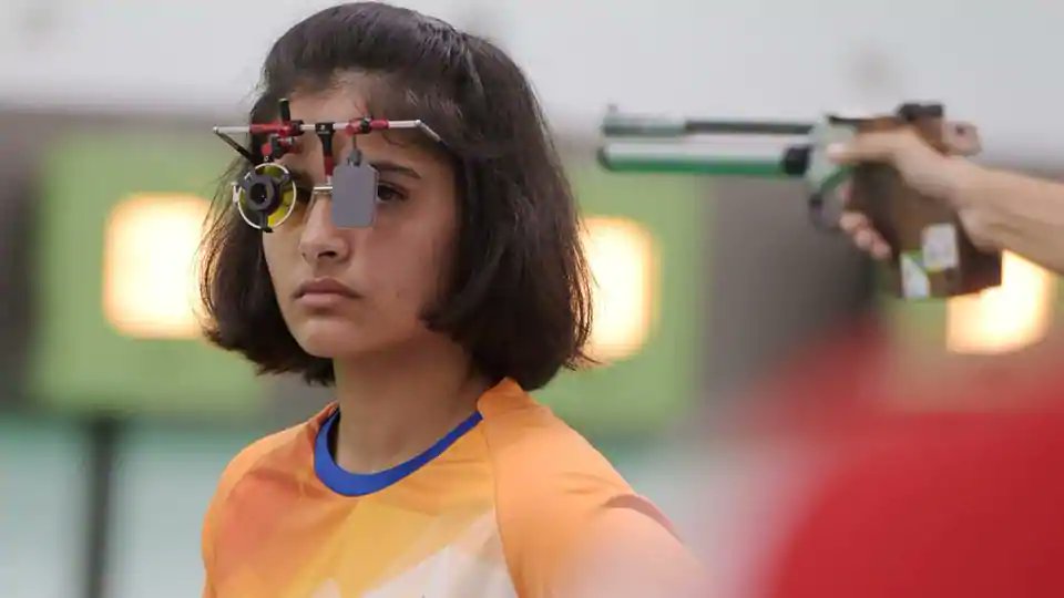 Manu Bhaker takes Indian contingent to streets at Youth Olympic Games