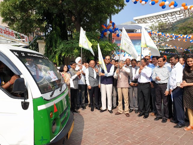 Publicity vans flagged off to spread awareness about OMCs’ initiative 