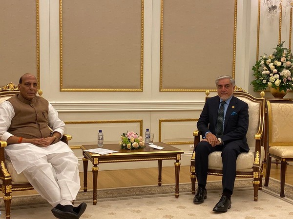 Rajnath Singh meets Afghan Chief Executive in Tashkent