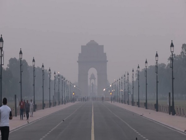 Smog Crisis: Capital Chokes Under Hazardous Air Quality