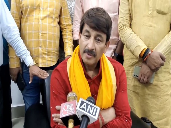 Manoj Tiwari Criticizes Congress Amidst Calls for National Unity