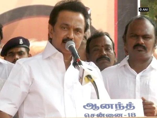 SC to hear DMK's plea challenging Tamil Nadu local body polls on Dec 5