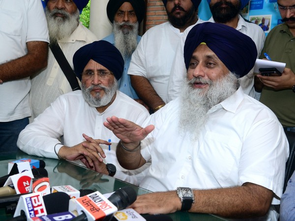 Sukhbir Badal Ordered Religious Penalty by Akal Takht Clergy