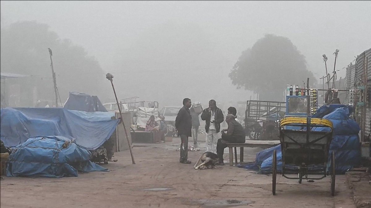 Delhi's pollution level remains 'severe' for second consecutive day