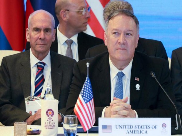 UPDATE 2-Top U.S. diplomat Pompeo not planning 2020 Senate run -sources
