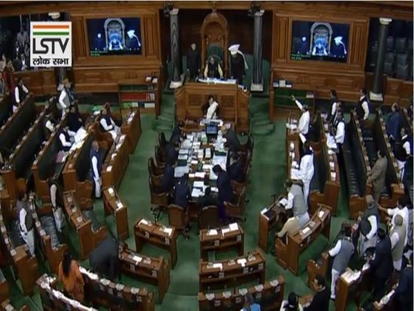 Lok Sabha proceedings begin amid uproar by opposition MPs