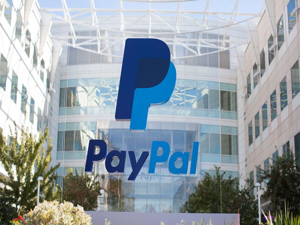 Palestinians urge PayPal to offer services in West Bank and Gaza