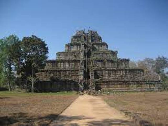 Cambodia, UNESCO produce short video to promote richness of site of Koh Ker 