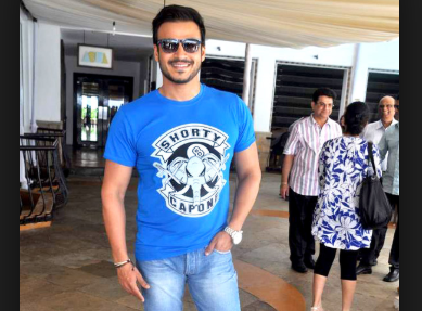 Actor Vivek Oberoi promotes his film and BJP taking dig at congress