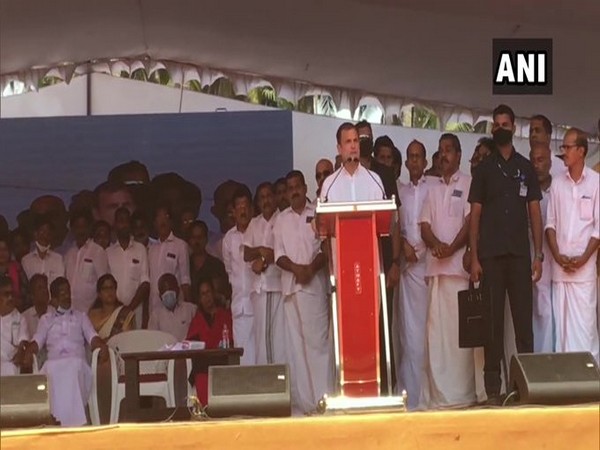 Cong to implement Nyay Yojana to eradicate poverty in Kerala, says Rahul Gandhi 