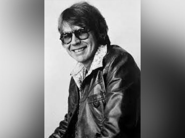 'Convoy' singer CW McCall passes away at 93