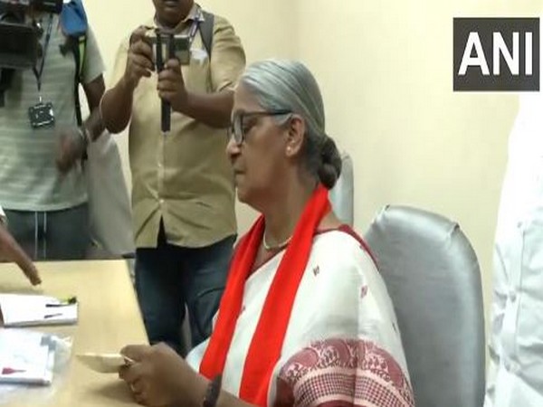 CPI candidate Annie Raja files nomination from Wayanad challenging Rahul Gandhi
