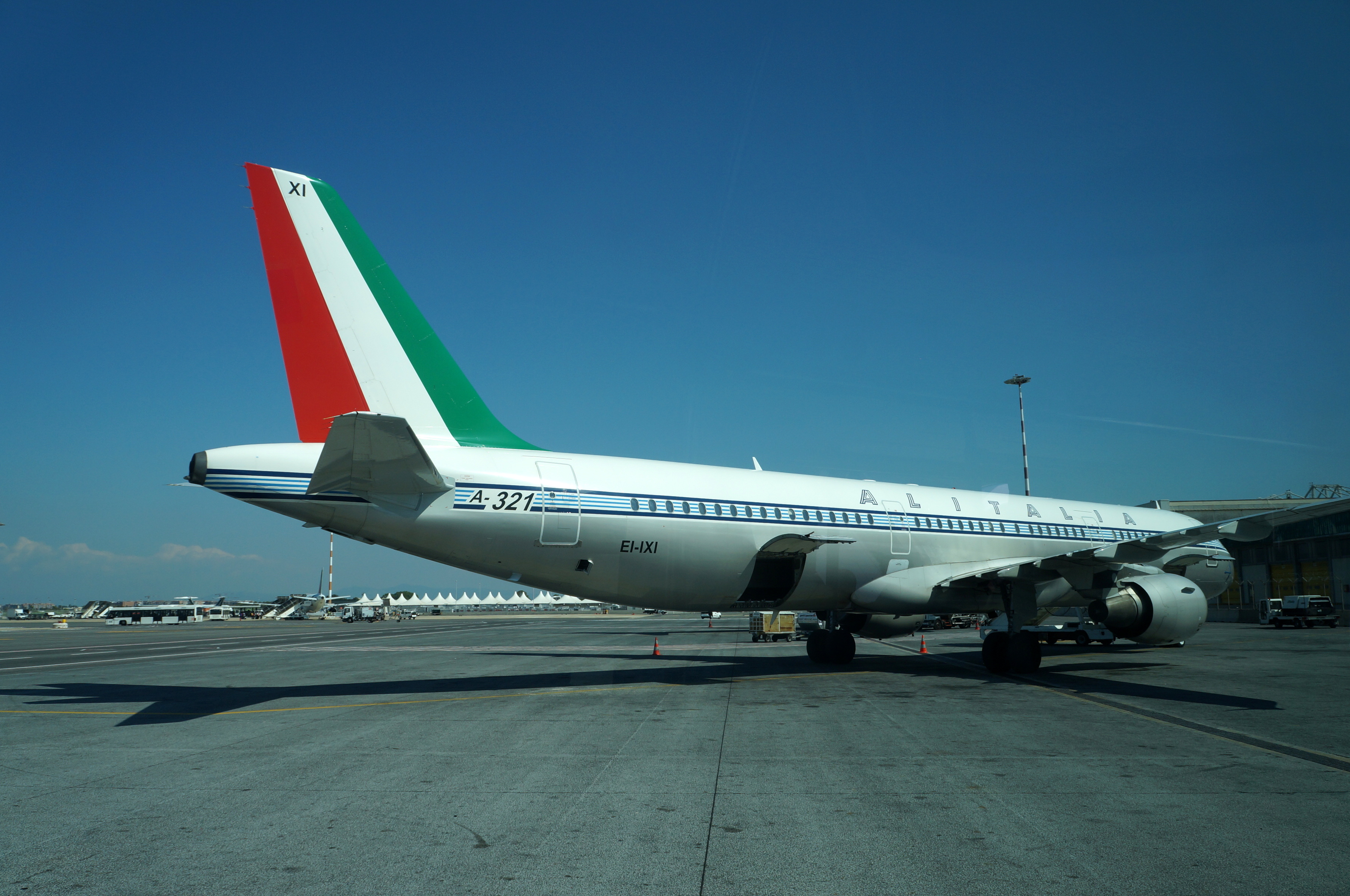 Alitalia rescuers list obstacles in way of turnaround- source