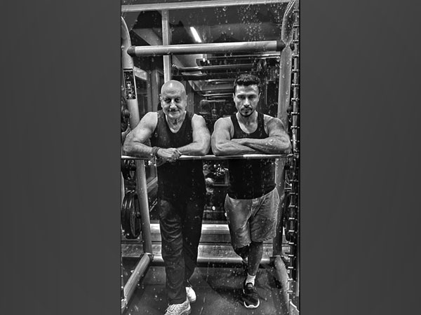 Anupam Kher shares a workout picture with co-star Darshan Kumar