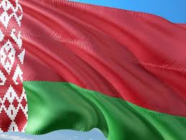 Unidentified persons attacks Belarus' Embassy in the Hague 