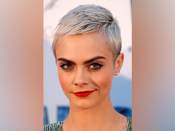 Cara Delevingne feels she's a better person when she's 'in love'