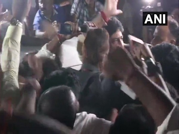 DK Shivakumar arrested, Congress workers create ruckus outside ED office