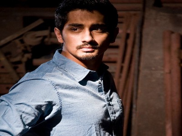 'Rang De Basanti' actor Siddharth 'speechless' after netizen mourns his death instead of Sidharth Shukla