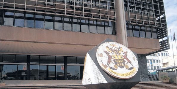 Uganda central bank raises key lending rate to 10 pct (UPDATE 2)