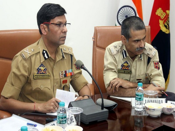 J-K: IGP Jammu Zone holds meeting to discuss security arrangements on opening of Darbar move at winter capital