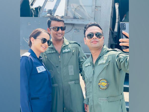 Kangana Ranaut meets Air Force officers while shooting for 'Tejas'