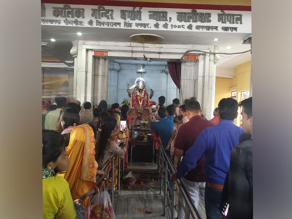 Bhopal's Devotees Flock to Kali Mata Temple as Shardiya Navratri Begins