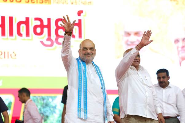 Amit Shah Inaugurates ₹919 Cr Development Projects in Gujarat, Emphasizing Cleanliness and Education