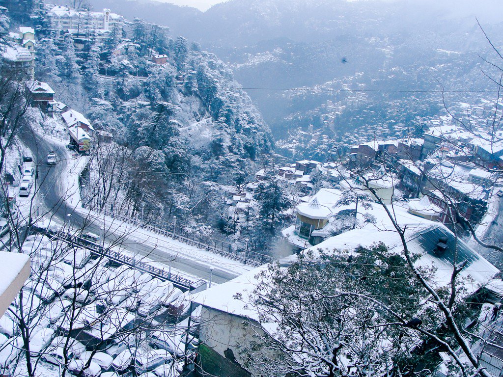 Himachal likely to experience heavy snowfall over next 48 hours