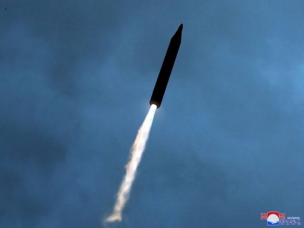 North Korea fires ballistic missile as US-South Korean drills go on