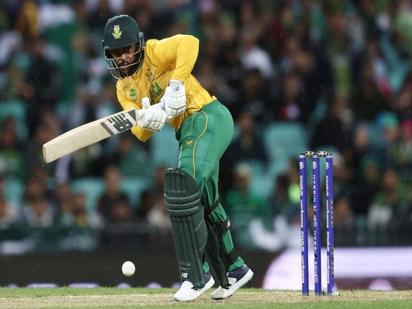 Cricket-South Africa rest Bavuma for India limited-overs series