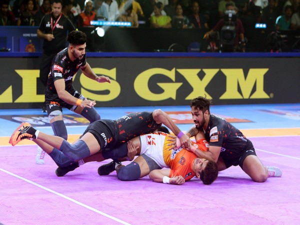 Puneri Paltan Triumphs in Maha Maharashtra Derby with Stellar Raiding Performance