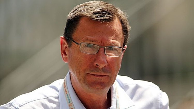 Former British cycling champ and broadcaster Paul Sherwen dies at 62