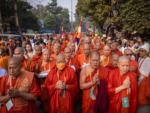 Global Harmony Echoed at 19th Tipitaka Chanting in Bodh Gaya