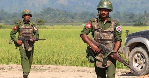 Rakhine Buddhist army kills seven in Independence Day attack on police posts