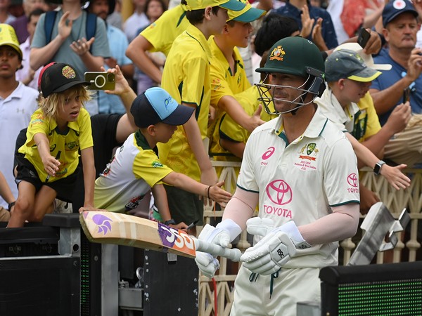 Aus vs Pak, 3rd Test: Bad light curtails final session; hosts, visitors evenly poised on Day 2 (Stumps)