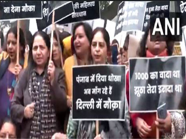 Protest Erupts Outside Kejriwal's Residence Over Unfulfilled Promises