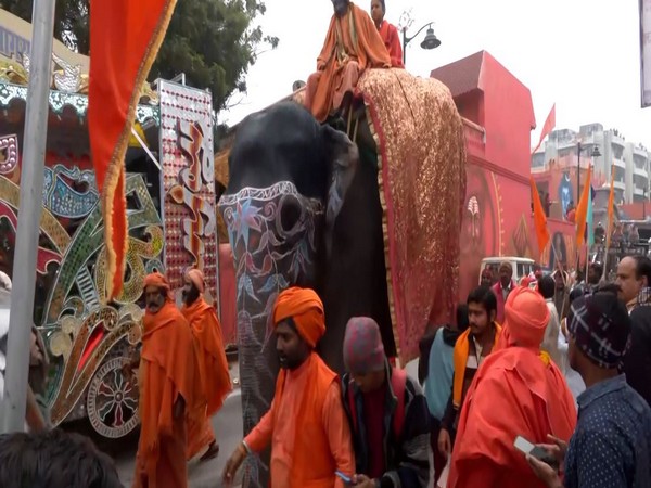 Grand Arrival: Niranjani Akhara Kicks Off Maha Kumbh Mela in Prayagraj