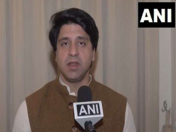 BJP's Shehzad Poonawalla Accuses AAP of Betraying Anti-Corruption Promise