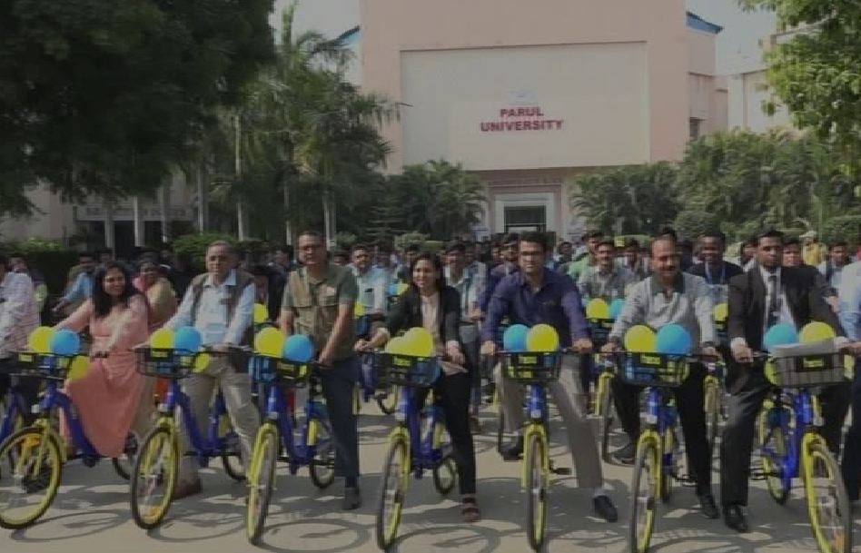 World Bicycle Day: Haryana CM cycles to civil secretariat