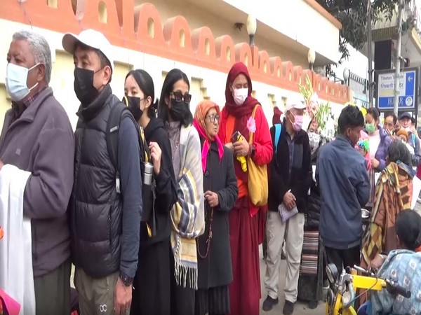 Bodh Gaya hosts grand 'Shobha Yatra' of Buddha's sacred relics