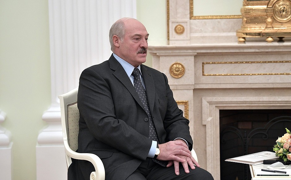 UPDATE 1-Belarus threatens to pull out of Russia integration deal over subsidy row