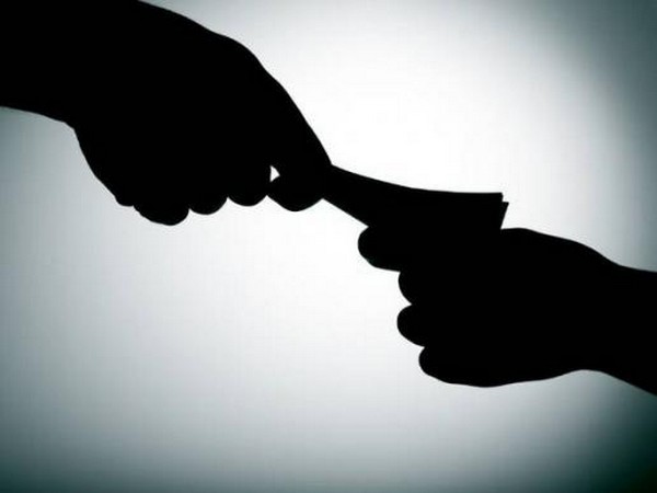MP: Lokayukta police nab two persons for taking Rs 1.5 lakh bribe
