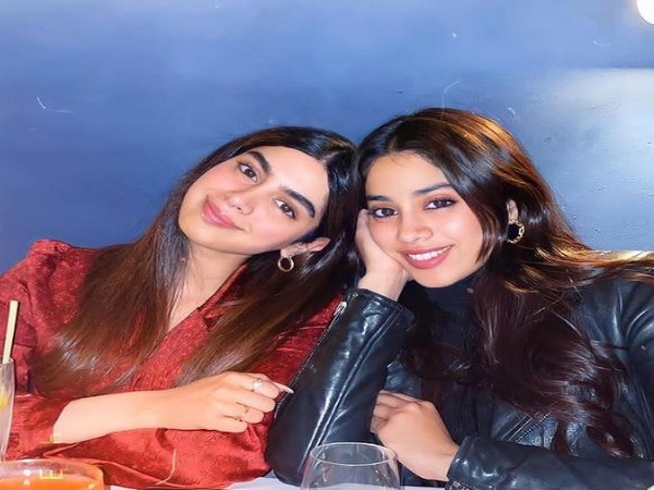 Janhvi Kapoor shares glimpses of NYC outing with sister Khushi Kapoor