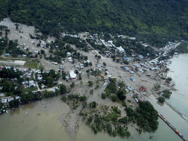  Flash floods, landslides kill 44 in Indonesia