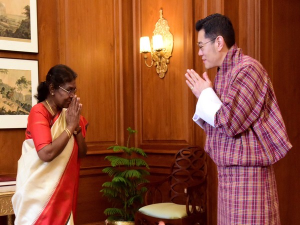 Bhutan King Jigme Wangchuk calls on President Murmu