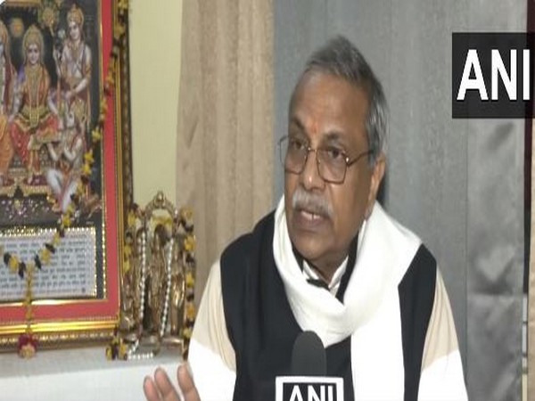 Congress chopped off the territorial integrity of Bharat several times: VHP