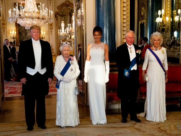 FLOTUS Melania Trump elegant Couture at Buckingham Palace | Lifestyle