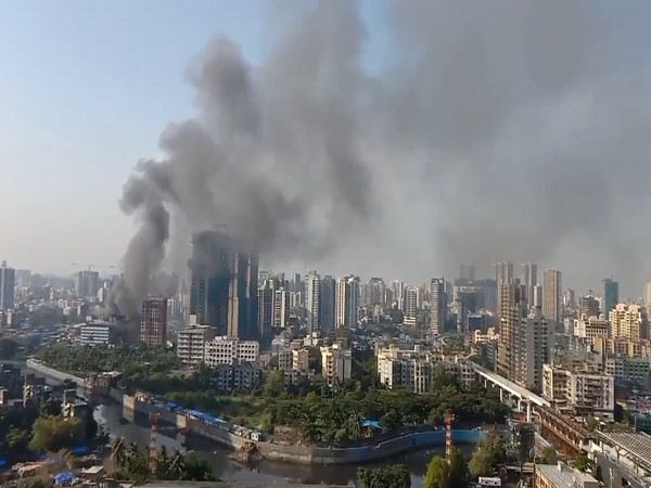 Mumbai: Fire breaks out in Oshiwara's Aashiyana Tower