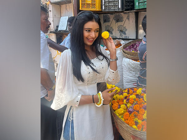 Neha Solanki shares experience of interacting with flower vendors for her role in 'Titli'