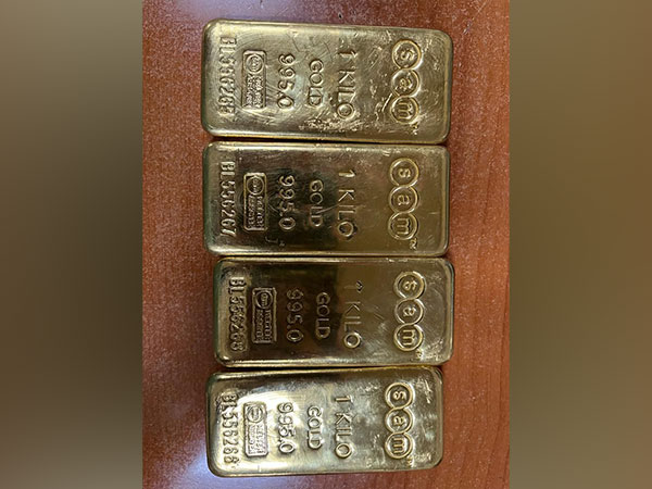 DRI seizes 10 kg smuggled gold worth Rs 6.2 crores at Mumbai airport, arrests two persons 